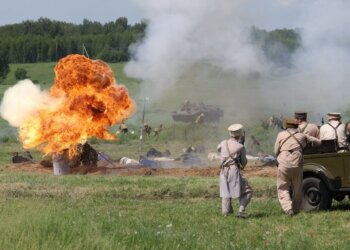 Масштабный исторический фестиваль «Сибирский огонь» прошёл под Новосибирском