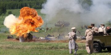 Масштабный исторический фестиваль «Сибирский огонь» прошёл под Новосибирском