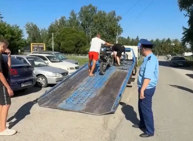 В НСО продолжается бой с байками