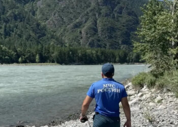 Третьи сутки поисков: новосибирский подросток пропал в водах Катуни