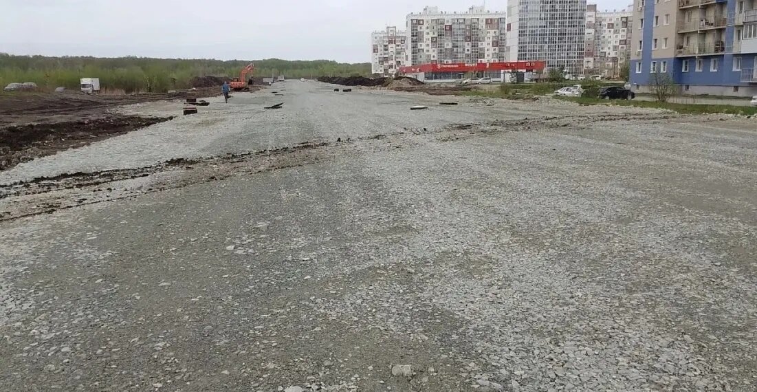 В Ленинском районе продолжается строительство улицы Титова