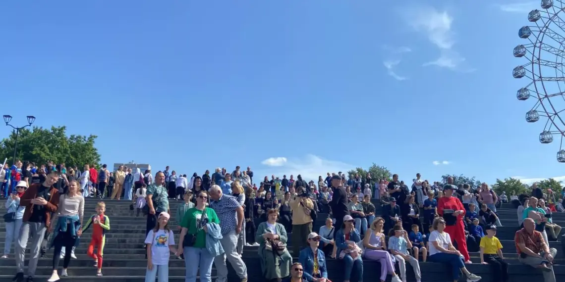 Андрей Травников поздравил новосибирцев с Днём города 