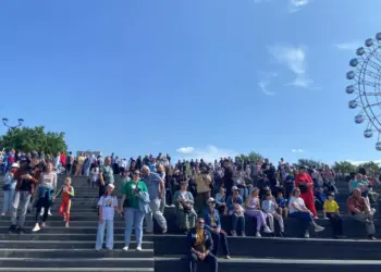 Андрей Травников поздравил новосибирцев с Днём города 