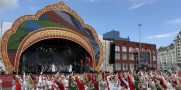 Максим Кудрявцев поздравил новосибирцев с 133-летием города