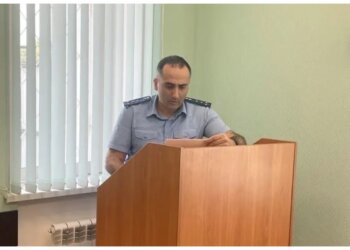Убийца из НСО пытался убедить суд, что жертва наткнулась на нож сама, но ему не поверили и отправили в колонию