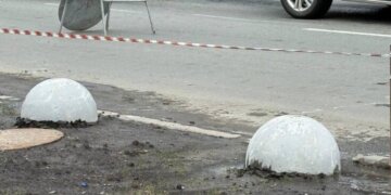 Мэр Новосибирска выступил против бетонных полусфер на улицах города