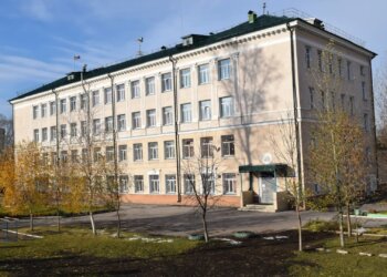 В Новосибирске капитально отремонтируют школу 1943 года постройки