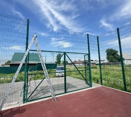 Футбольные ворота убили подростка в Алтайском крае