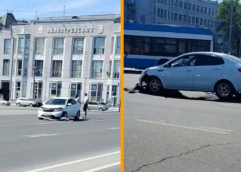 «Разбили только машину, сами все живы»: автомобиль провалился в яму на площади Ленина