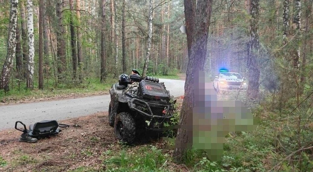 Водитель квадроцикла разбился насмерть в Мочище