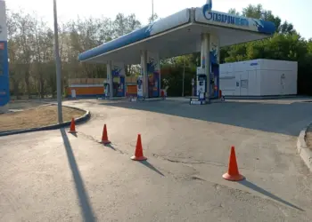 До дачи и обратно: как новосибирцы планируют поездки в условиях дефицита бензина