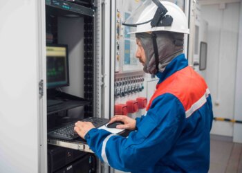 «Россети Новосибирск» инвестируют в НИОКР: новые решения надежности электроснабжения