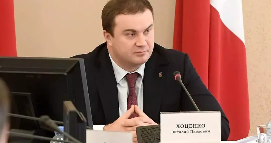 Губернатор Хоценко подтвердил атаку беспилотников на Омский НПЗ: пострадавших нет