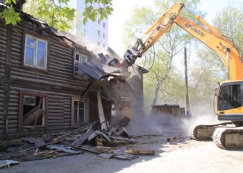 В Новосибирске в 2026 году расселят более 30 аварийных домов за счёт городского бюджета