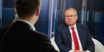 Андрей Костин рассказал, что партнерство с маркетплейсами ляжет в основу развития розничного бизнеса