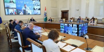 Новосибирская область сохраняет лидерство в СФО по обороту розничной и оптовой торговли
