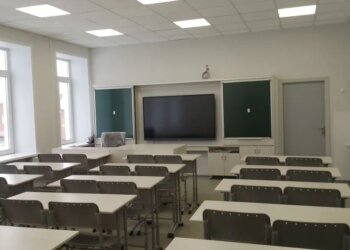 В российских школах с 1 сентября появится отдельный курс начальной военной подготовки
