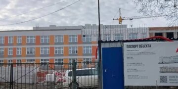 Новосибирский лицей готовится к режиму повышенной готовности из-за подтопления