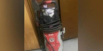 В Красноярском крае погиб 10-летний мальчик от удара током во время мойки квадроцикла
