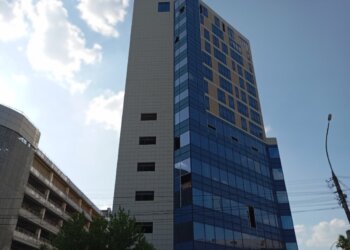 В Новосибирске в восьмой раз планируют продать долгострой «Подсолнух»