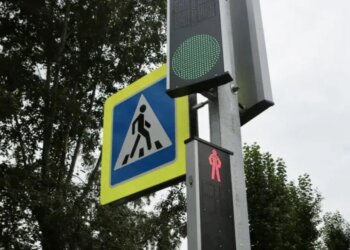 В Новосибирске установили ещё 33 новых «умных» светофора