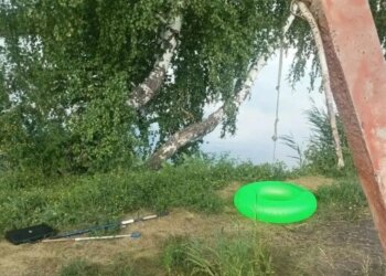 9-летний мальчик утонул во время отдыха с родителями на диком озере в НСО