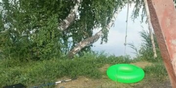 9-летний мальчик утонул во время отдыха с родителями на диком озере в НСО