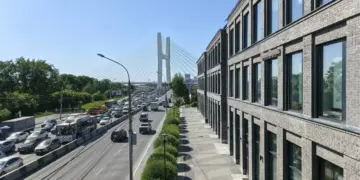 Новосибирцы потратили на услуги более 200 миллиардов рублей