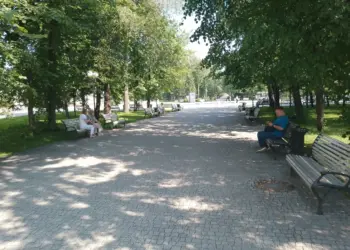 В Якутске проверят работу дирекции парков после падения несовершеннолетней с аттракциона