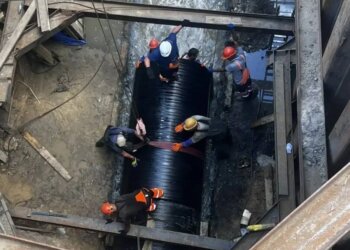 Ремонт на месте провала в Горском микрорайоне планируют завершить к 1 ноября
