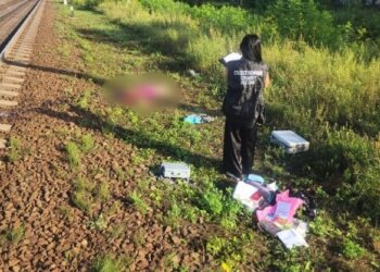 Сибиряки массово гибнут  при столкновении с поездами