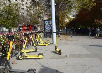 45 детей в месяц в травмпункте: врачи Академгородка бьют тревогу из-за падений с самокатов