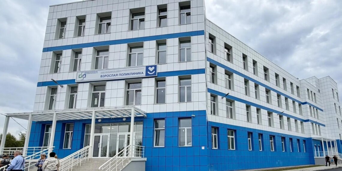 Перевалили экватор: в Новосибирске готовится к открытию четвёртая из семи ГЧП-поликлиник