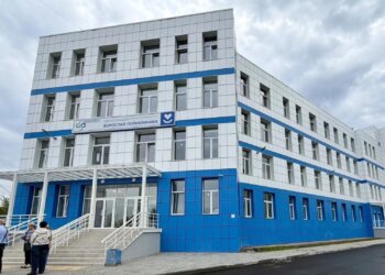 Перевалили экватор: в Новосибирске готовится к открытию четвёртая из семи ГЧП-поликлиник