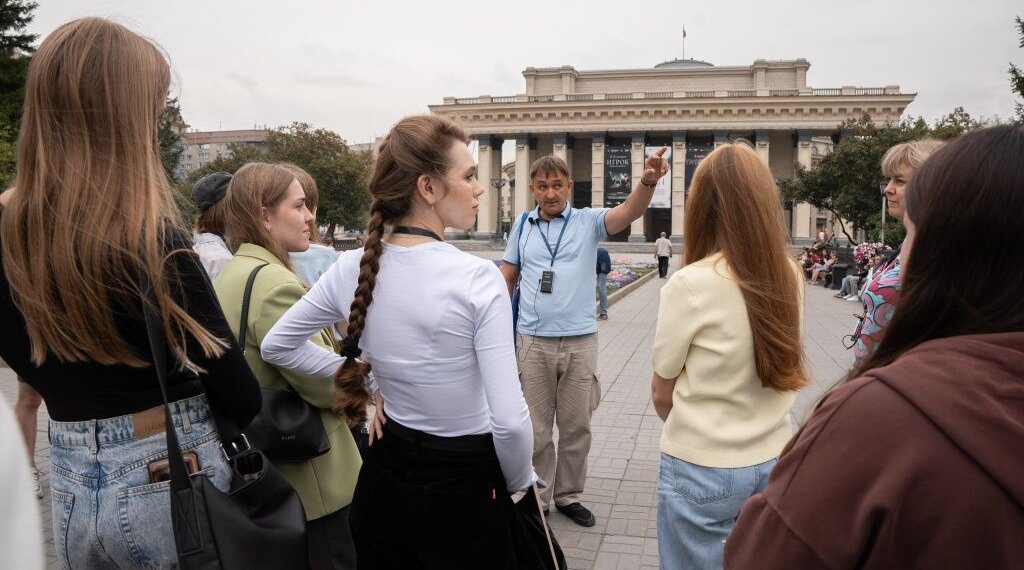 Новосибирские энергетики выпустили историческую карту города