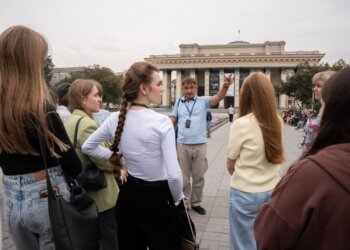 Новосибирские энергетики выпустили историческую карту города