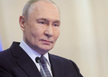 Президент России Владимир Путин прибыл с рабочей поездкой в Новосибирск