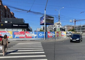 Второй этап ремонта теплотрассы на проспекте Димитрова начался без перекрытий