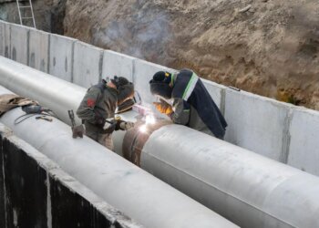 В Новосибирске заменили теплосети на 16 участках: список улиц