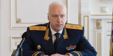 Сирота с тремя детьми годами живёт в квартире с плесенью под Новосибирском — Бастрыкин поручил возбудить уголовное дело