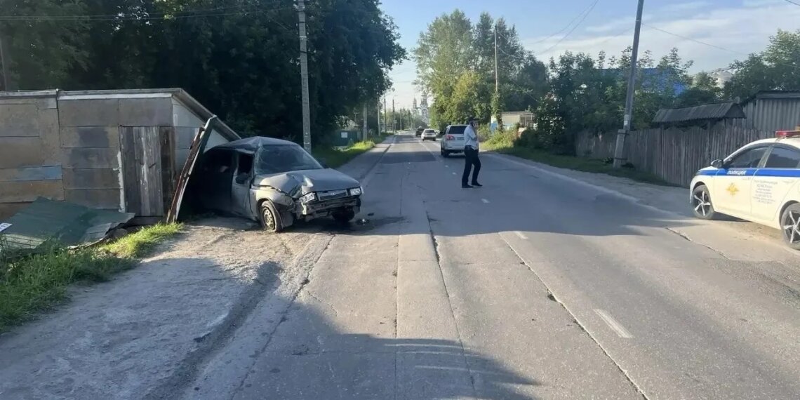 В Искитимском районе разбился 25-летний водитель без прав