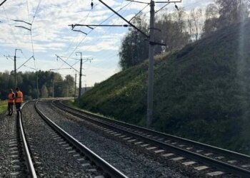 Двое мужчин погибли на железной дороге в один день
