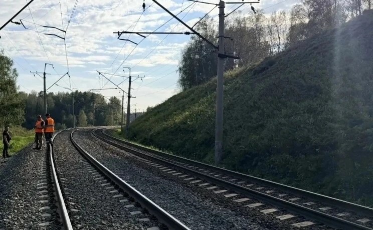 Двое мужчин погибли на железной дороге в один день