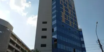 Недостроенный ТЦ «Подсолнух» вновь выставлен на торги в Новосибирске