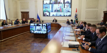 Андрей Травников поручил начать отопительный сезон во всех муниципалитетах Новосибирской области
