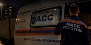 В Новосибирске 4-летняя девочка оказалась заложницей нетрезвой женщины