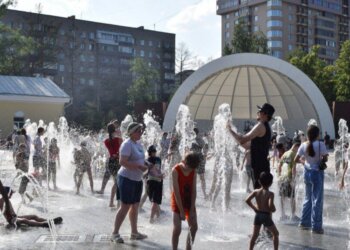 Фонтаны готовят к сибирской зиме