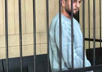 Жители Новосибирска требуют ужесточить приговор убийце матери и дочери