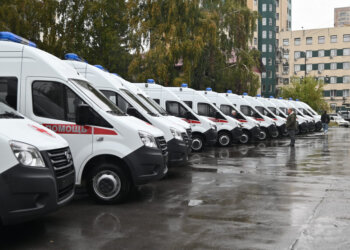 Бригады скорой помощи Новосибирской области получили 15 новых «ГАЗелей»
