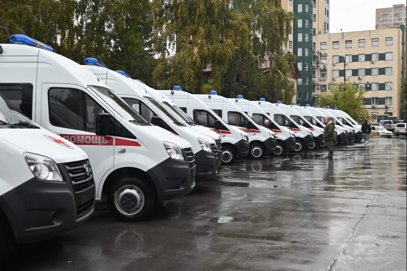 Бригады скорой помощи Новосибирской области получили 15 новых «ГАЗелей»